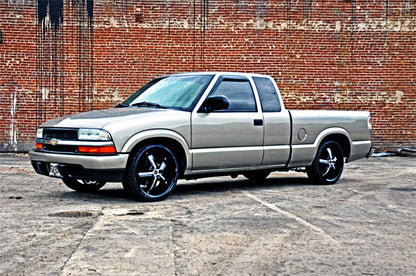 gm-lowering-kit_724-installed-1.jpg