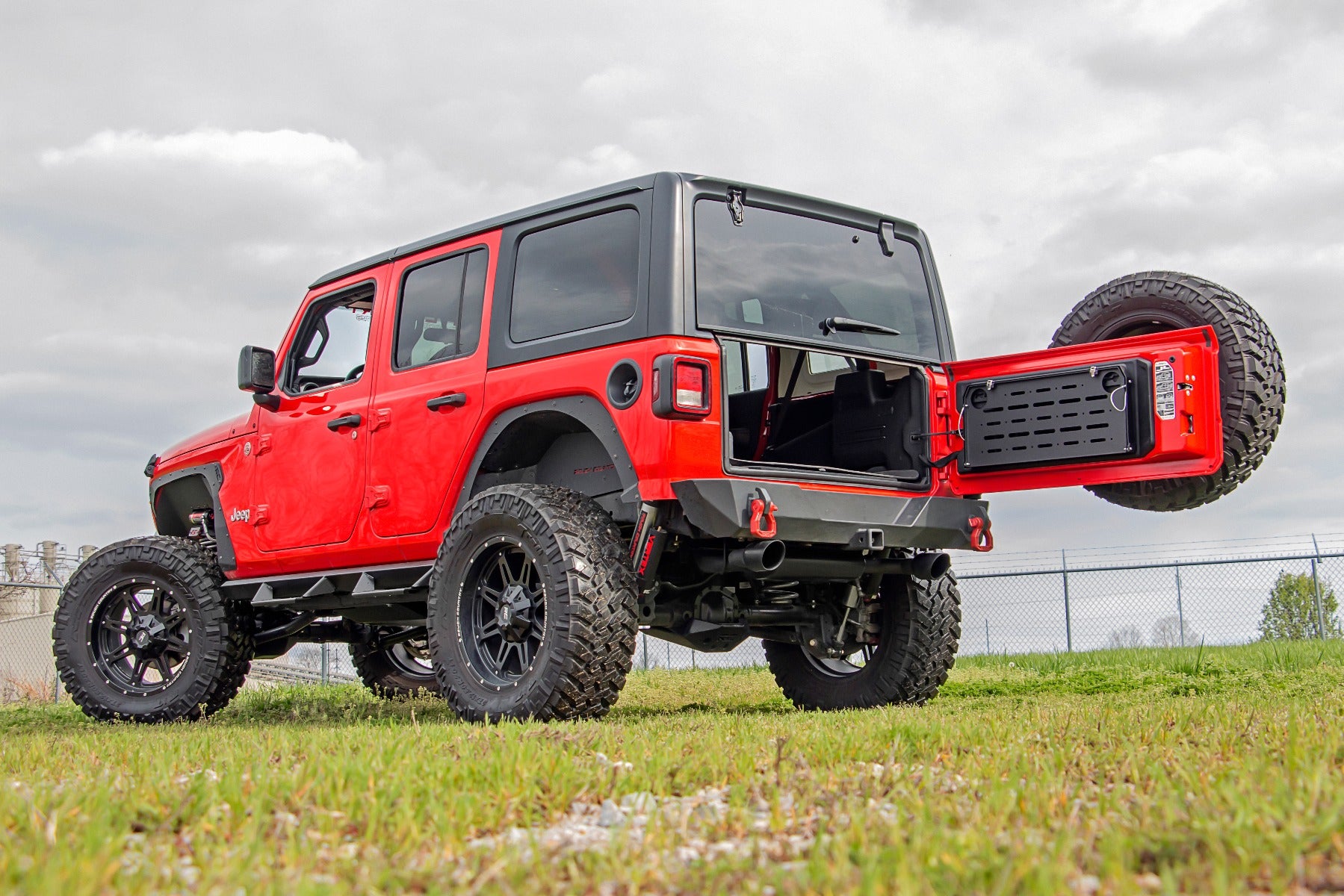 Tailgate Table | Jeep Wrangler JL (18-26)/Wrangler Unlimited (18-26) 