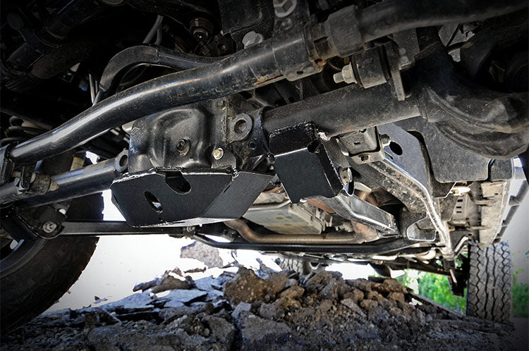 jeep-jk-front-dana-44-skid-plate_797-installed_2.jpg