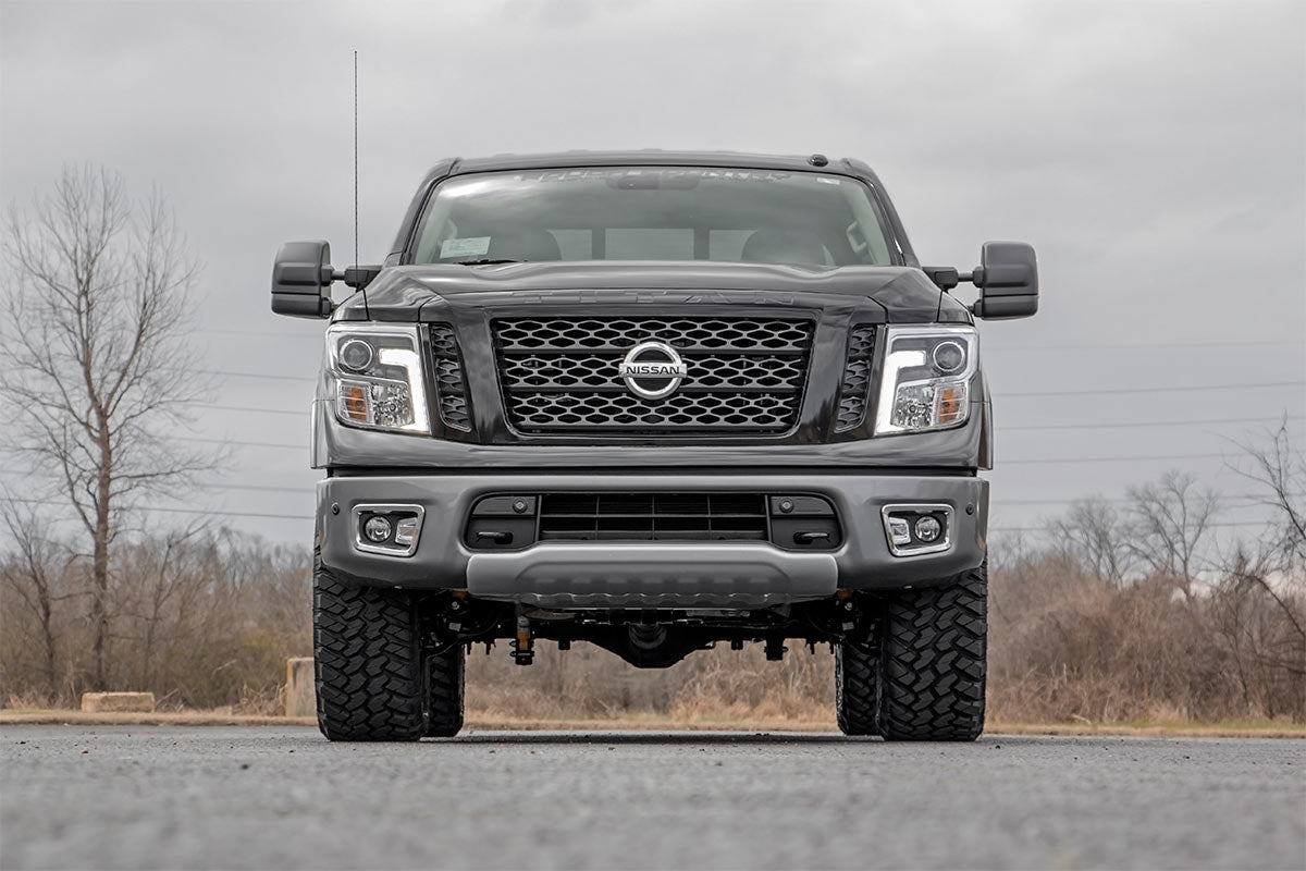 nissan-lift-kit_83400-blacktitan1_1_1_2.jpg