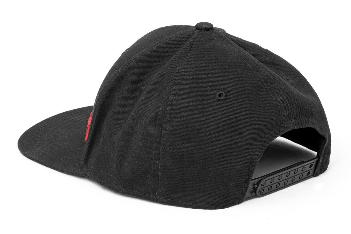 rc_black-red_flat_bill_snap_back_-_84123.jpg