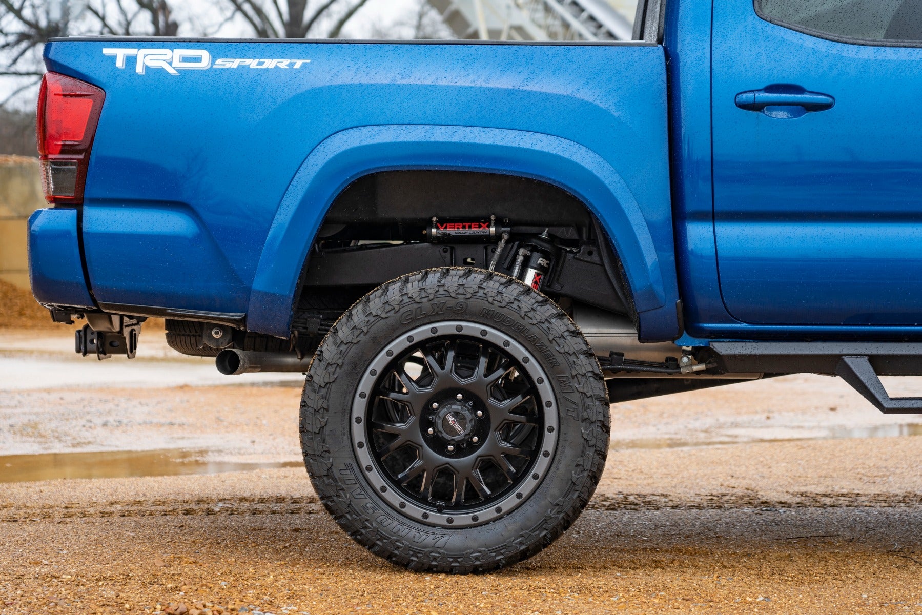 Vertex 2.5 Reservoir Rear Shocks | 6-7" | Toyota Tacoma 2WD/4WD (2005-2023)