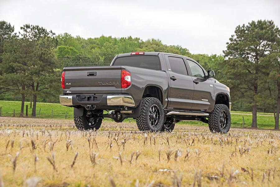 toyota-lift-kit_775n2-installed-gray3_1.jpg