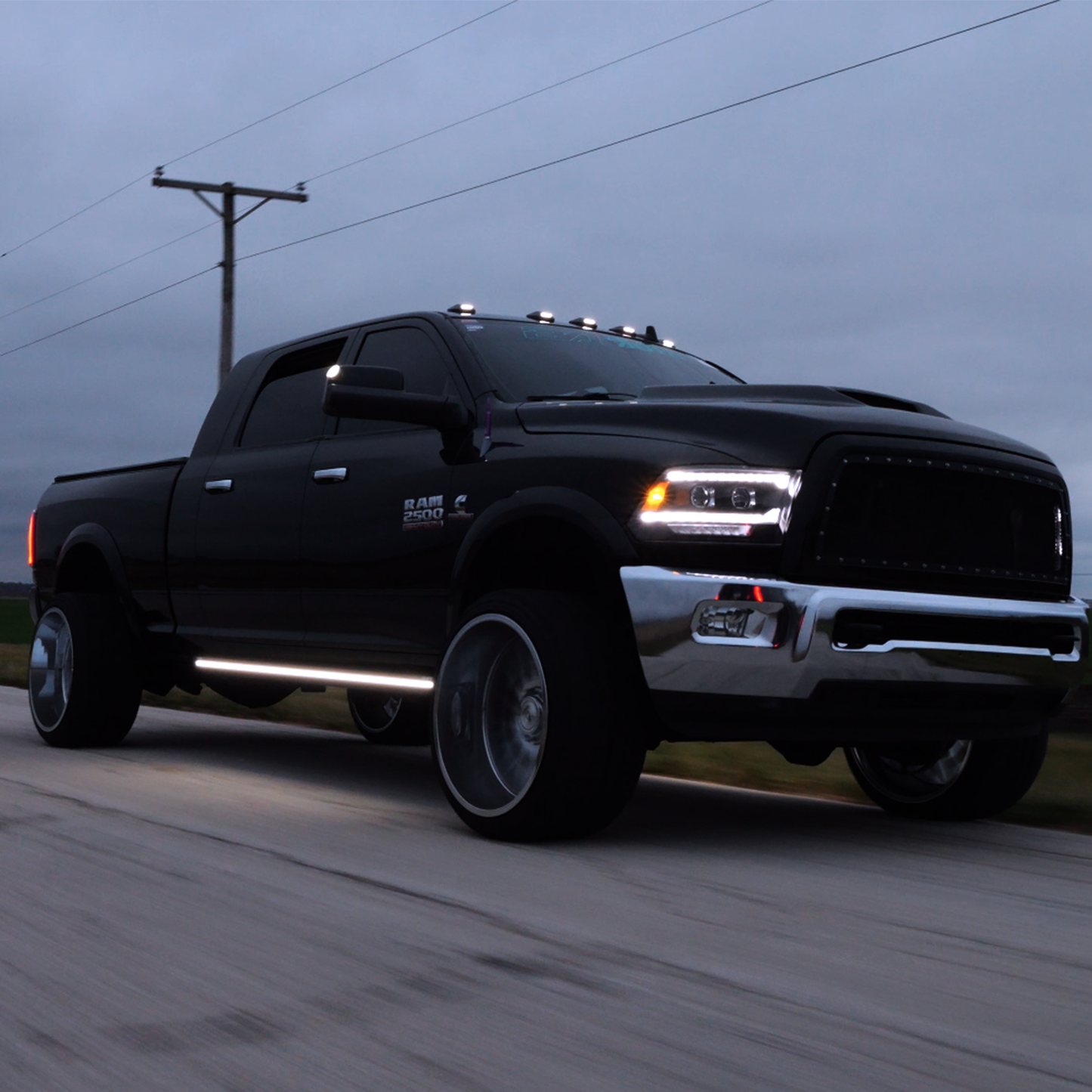 Lumastep M2 Powered Light Up Running Boards | 2010-2018 Dodge Ram 2500/3500