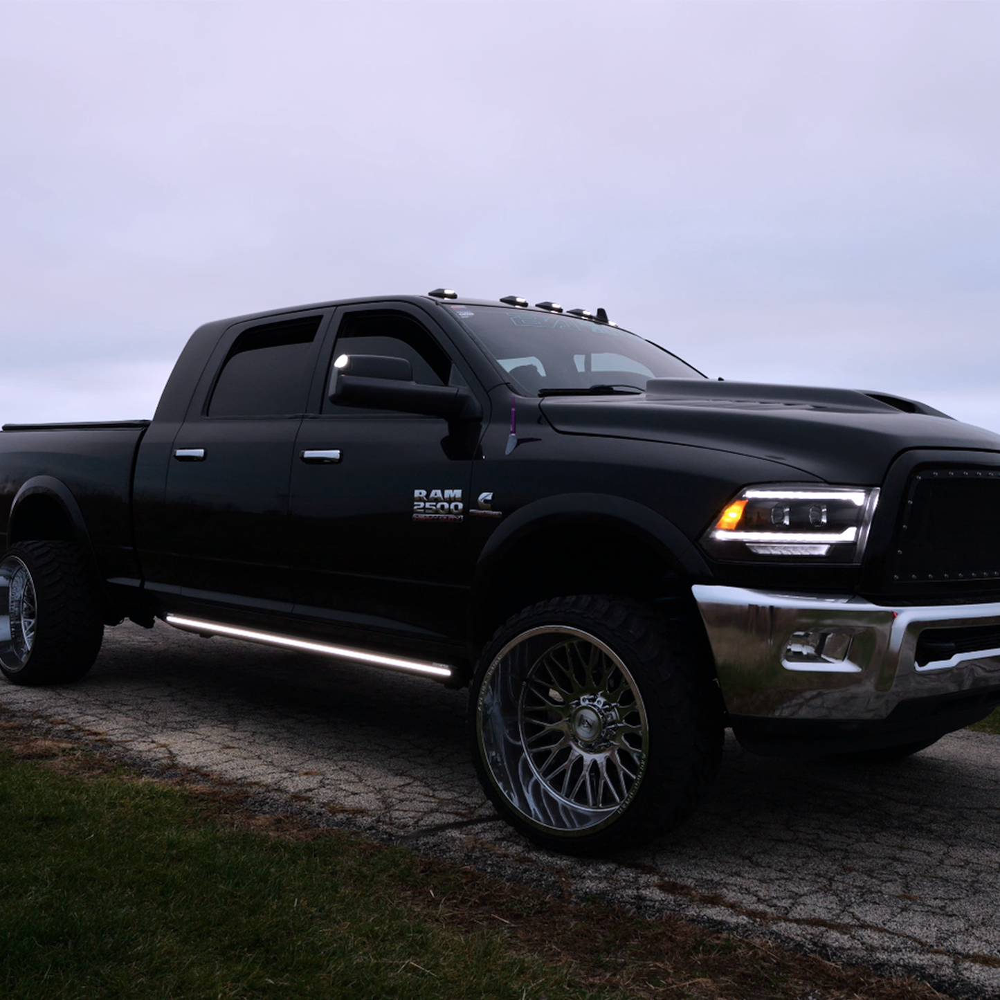 Lumastep M2 Powered Light Up Running Boards | 2009-2018 Dodge Ram 1500